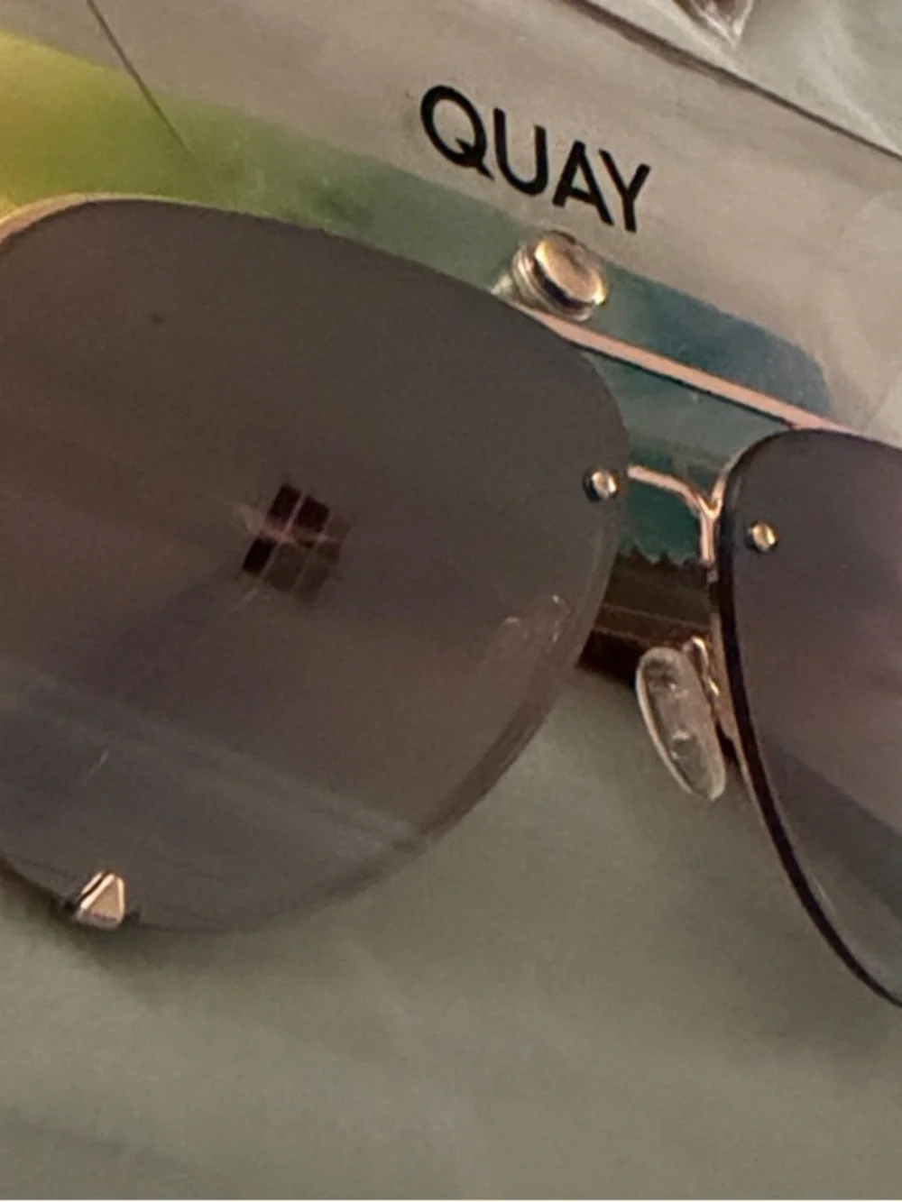 Quay Australia bold aviator